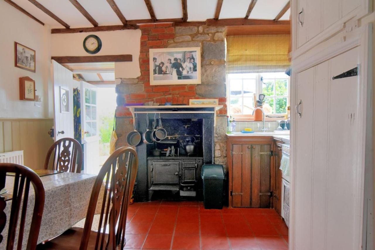 Lavender Cottage Lyme Regis Buitenkant foto